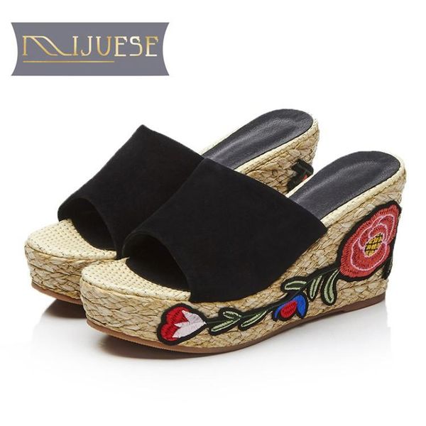 slippers mljuese 2021 women kid suede gladiator flowers embroider slip on outside platform wedges sandals summer, Black
slippers mljuese 2021 women kid suede gladiator flowers embroider slip on outside platform wedges sandals summer, Black