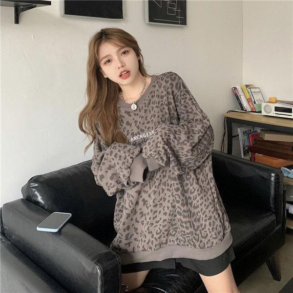 women's t-shirt itself cotton sweater coat 2021 leopard print long-sleeved loose loose-fitting slim sweatshirt women, White
women's t-shirt itself cotton sweater coat 2021 leopard print long-sleeved loose loose-fitting slim sweatshirt women, White