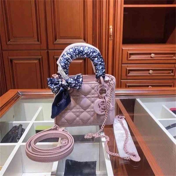 factory women's princess's small leather lady's hand fashion rhombic chain bag one shoulder messenger bag luxuryss designerss
factory women's princess's small leather lady's hand fashion rhombic chain bag one shoulder messenger bag luxuryss designerss