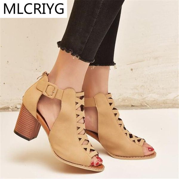 large size womens sandals 2021 summer platform women shoes fashion casual thick heel roman mouth women's slippers dress, Black
large size womens sandals 2021 summer platform women shoes fashion casual thick heel roman mouth women's slippers dress, Black