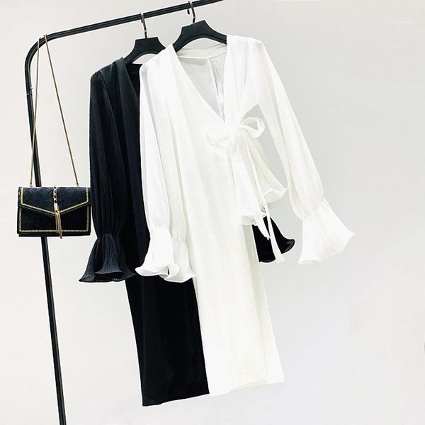 irregular blouse women v-neck flare long sleeve shirts 2021 summer with sashes white blouses ins women's &
irregular blouse women v-neck flare long sleeve shirts 2021 summer with sashes white blouses ins women's &