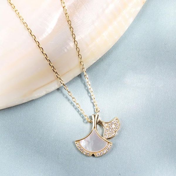pendant necklaces wholesale 2021 jewelry gift for women fashionable gold silver colo dollar currency sign trendy female necklace
pendant necklaces wholesale 2021 jewelry gift for women fashionable gold silver colo dollar currency sign trendy female necklace