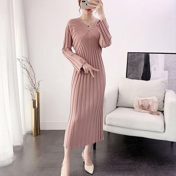 casual dresses 5 colors autumn winter sweater dress women full sleeve v-neck striped pullovers knitted for female mujer vestidos, Black;gray
casual dresses 5 colors autumn winter sweater dress women full sleeve v-neck striped pullovers knitted for female mujer vestidos, Black;gray