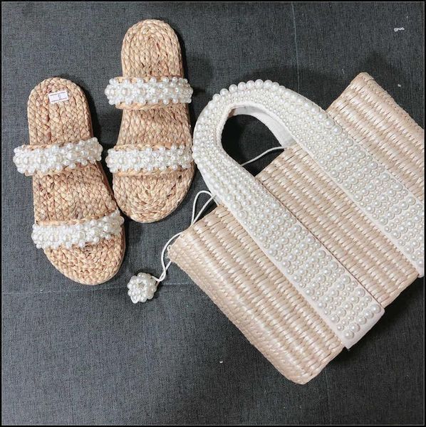 pearls handle women handbags designer beaded straw bags luxury fashion pearl rattan totes wicker woven large summer beach purse c0326
pearls handle women handbags designer beaded straw bags luxury fashion pearl rattan totes wicker woven large summer beach purse c0326