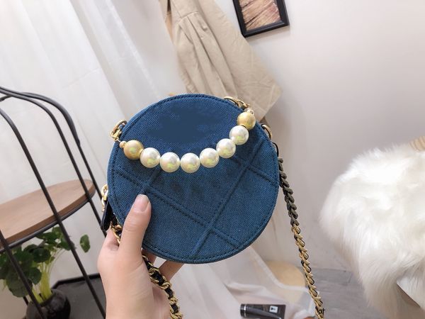 luxury pearl yuan bread bag fusion cowboy elements add pearls have qualitative feeling leisure and handbags handbag size:
luxury pearl yuan bread bag fusion cowboy elements add pearls have qualitative feeling leisure and handbags handbag size:
