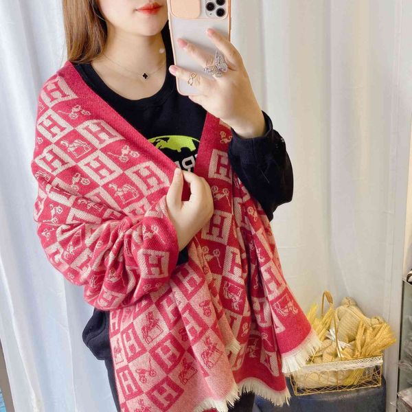 70% off design scarf scarf, lady's shawl, cashmere like quality, double tassel, h-letter carriage, thickening in autumn and winter, Blue;gray
70% off design scarf scarf, lady's shawl, cashmere like quality, double tassel, h-letter carriage, thickening in autumn and winter, Blue;gray