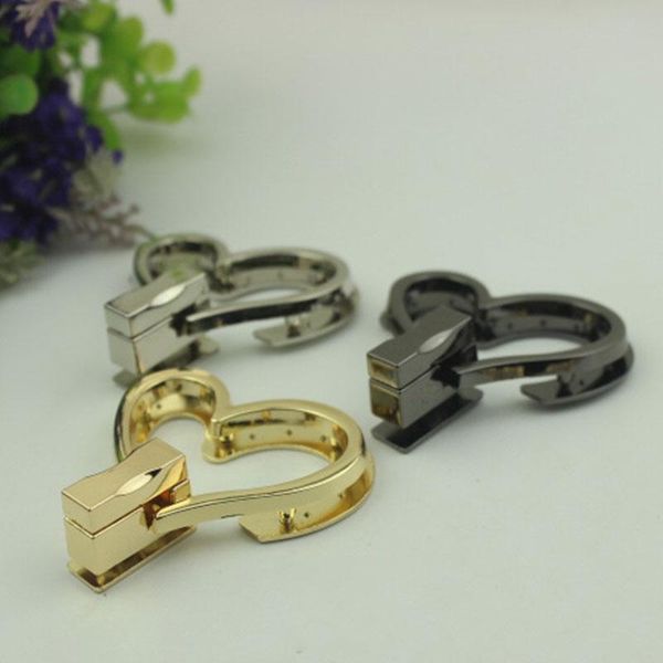 bag parts & accessories 1pc metal heart shape clasp turn twist locks diy handbag purse hardware closure bags, Black
bag parts & accessories 1pc metal heart shape clasp turn twist locks diy handbag purse hardware closure bags, Black
