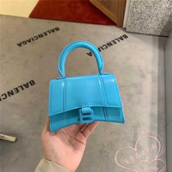 women luxurys designers bags 2021 womens handbags purses designer crossbody wallet bag louisbags_18 b ags hourglass crocodile hand messenger
women luxurys designers bags 2021 womens handbags purses designer crossbody wallet bag louisbags_18 b ags hourglass crocodile hand messenger