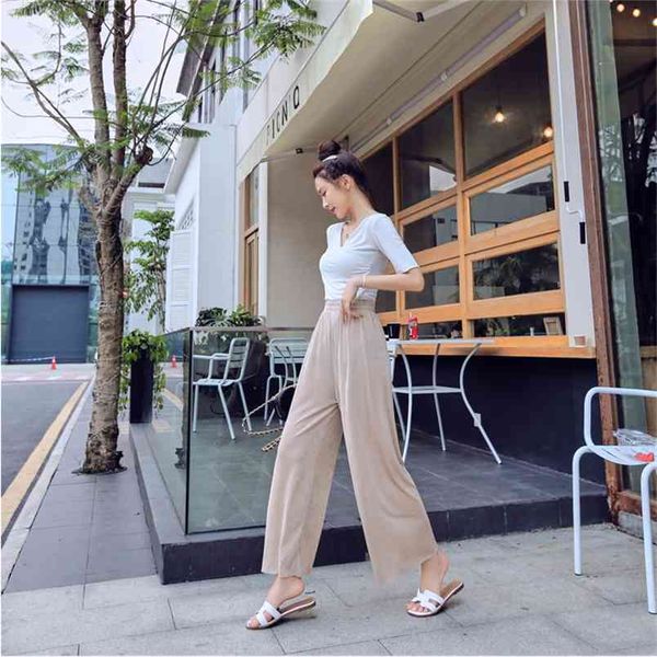 fashion ice silk wide-leg pants for women summer thin high-waisted drape floor-length trousers loose straight 210507, Black;white
fashion ice silk wide-leg pants for women summer thin high-waisted drape floor-length trousers loose straight 210507, Black;white