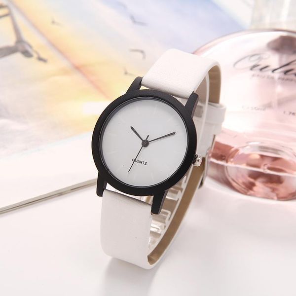 wristwatches 2021 leather strap quartz watch for women stylish brand fashion casual ladies female wrist watches, Slivery;brown
wristwatches 2021 leather strap quartz watch for women stylish brand fashion casual ladies female wrist watches, Slivery;brown