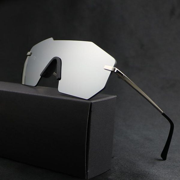 steampunk men sunglasses 2021 brand design women rimless sun glasses gafas masculino lunettes de soleil, White;black
steampunk men sunglasses 2021 brand design women rimless sun glasses gafas masculino lunettes de soleil, White;black