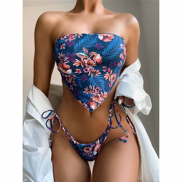 flower bandeau bikini women swimwear female swimsuit two-pieces bikini set strapless brazilian bather bathing suit swimby air, Black;white
flower bandeau bikini women swimwear female swimsuit two-pieces bikini set strapless brazilian bather bathing suit swimby air, Black;white