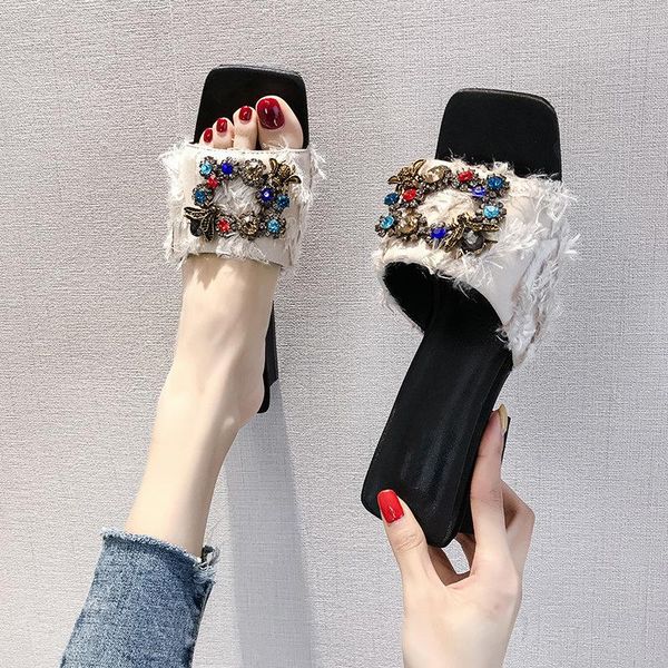 slippers fshion summer 2021 korean fish mouth one word cool fashion metal clasp rhinestone sandals, Black
slippers fshion summer 2021 korean fish mouth one word cool fashion metal clasp rhinestone sandals, Black