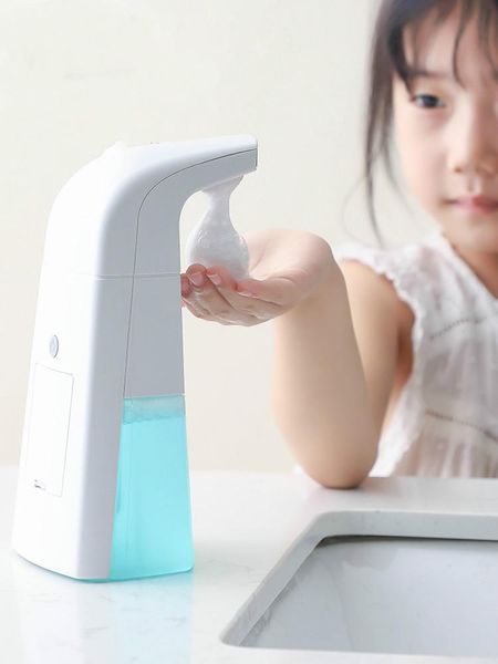 liquid soap dispenser hand sanitizer machine press-bottle automatic induction smart foaming type household lotion
liquid soap dispenser hand sanitizer machine press-bottle automatic induction smart foaming type household lotion