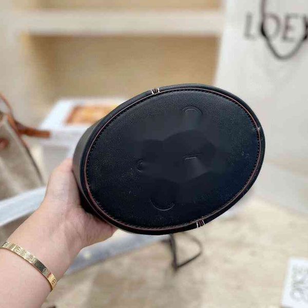 luxury handbags and storage bags lo yi leather stitching 2021 new fashion versatile women's bag one shoulder handbag buc
luxury handbags and storage bags lo yi leather stitching 2021 new fashion versatile women's bag one shoulder handbag buc