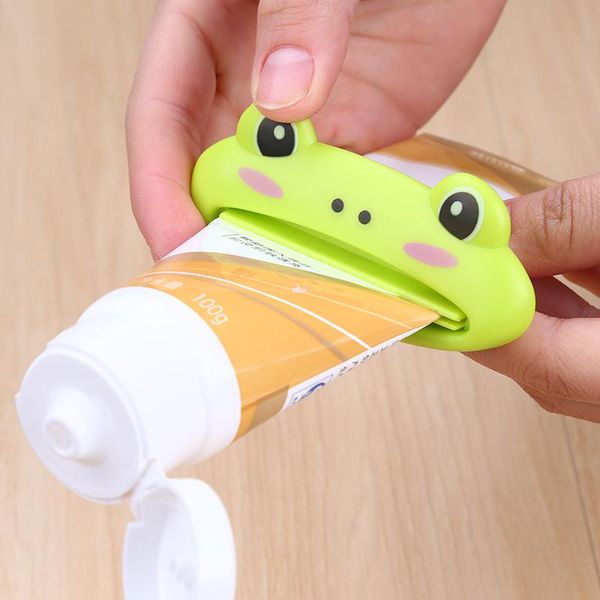 toothbrush holders 4pcs cartoon animal toothpaste dispenser squeeze lips for extruding clip bathroom products
toothbrush holders 4pcs cartoon animal toothpaste dispenser squeeze lips for extruding clip bathroom products