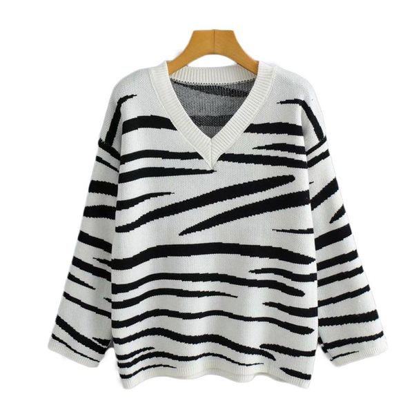 women's sweaters autumn warm knitted 2021 retro animal print sweater female loose v-neck casual pullover long-sleeved jumper, White;black
women's sweaters autumn warm knitted 2021 retro animal print sweater female loose v-neck casual pullover long-sleeved jumper, White;black