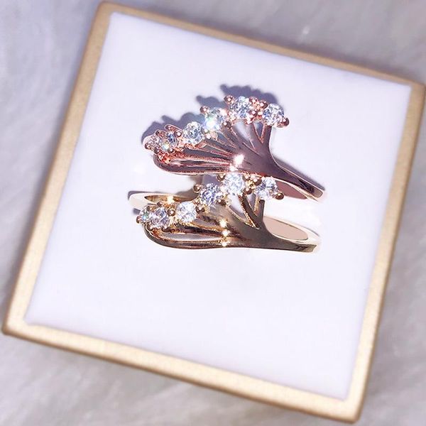 cluster rings temperament female gold fan-shaped retro wind ring unique fashion zircon wedding delicate romantic gift, Golden;silver
cluster rings temperament female gold fan-shaped retro wind ring unique fashion zircon wedding delicate romantic gift, Golden;silver