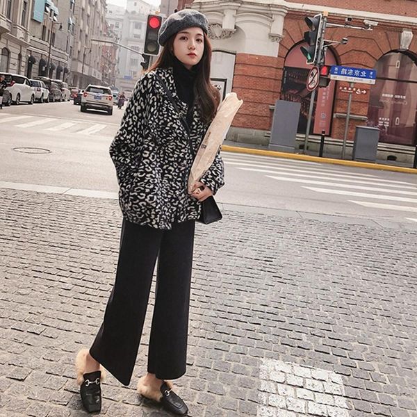 women's jackets autumn and winter mink leopard sweater coat thickening korean version of loose short knit jacket women clothes, Black;brown
women's jackets autumn and winter mink leopard sweater coat thickening korean version of loose short knit jacket women clothes, Black;brown