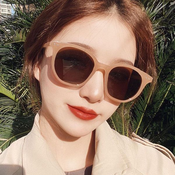 outdoor eyewear oversized round sunglasses for women fashion vintage classic driving men shade glasses designer decorative
outdoor eyewear oversized round sunglasses for women fashion vintage classic driving men shade glasses designer decorative