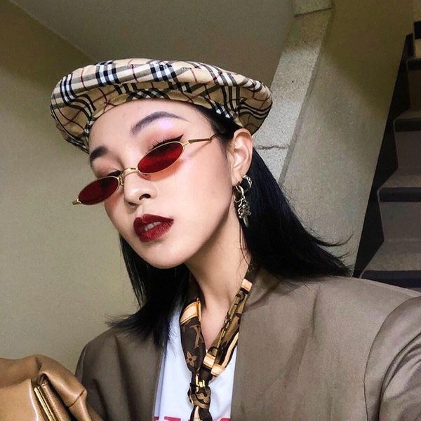 sunglasses special offer oval small frame red retro hip hop personality suitable for men and women, White;black
sunglasses special offer oval small frame red retro hip hop personality suitable for men and women, White;black