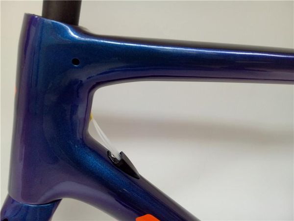 bike frames carbon frame road disc brake front barrel shaft 100*12 rear 142*12 bottom bracket pf30 fiber off-road
bike frames carbon frame road disc brake front barrel shaft 100*12 rear 142*12 bottom bracket pf30 fiber off-road