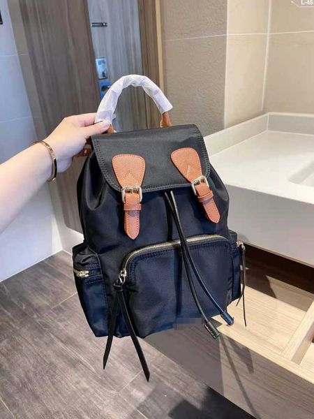 backpack 2021 style travel bags fashion men's and women's lightweight version versatile with large capacity
backpack 2021 style travel bags fashion men's and women's lightweight version versatile with large capacity