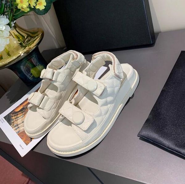 designer women sandals black white grid pattern magic stick shoes versatile casual sports sandal velcro flat stylist shoe with box
designer women sandals black white grid pattern magic stick shoes versatile casual sports sandal velcro flat stylist shoe with box