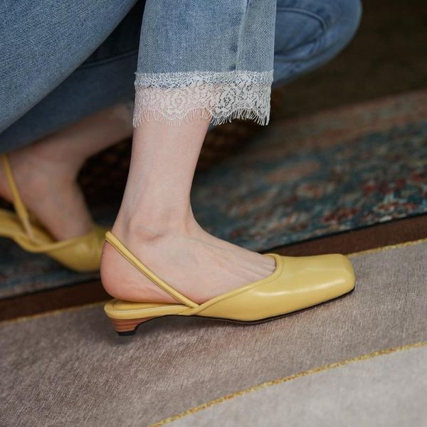 sandals mezereon full grain leather summer elegant square toe women simple shoes slingbacks pumps low heel 2 cm, Black
sandals mezereon full grain leather summer elegant square toe women simple shoes slingbacks pumps low heel 2 cm, Black