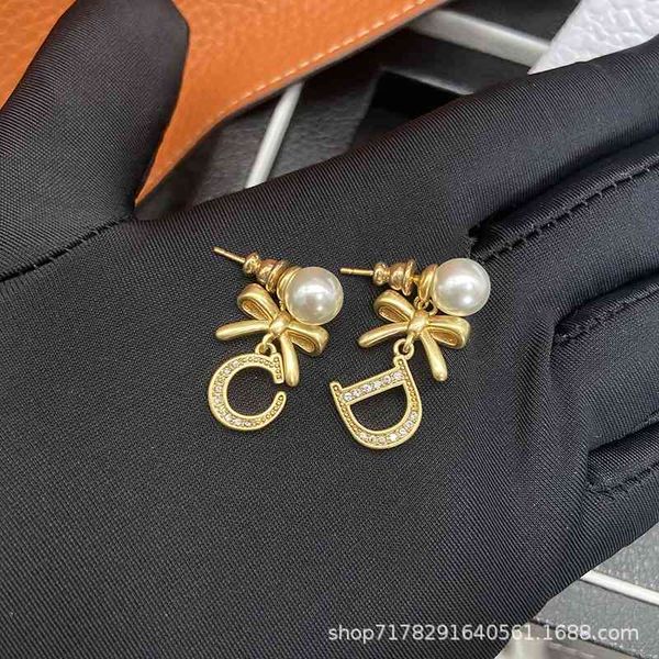 buy 75% off sterling silver pearl earrings summer simple letters gold earrings fashion commuting, Golden;silver
buy 75% off sterling silver pearl earrings summer simple letters gold earrings fashion commuting, Golden;silver