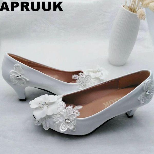 wedding shoes for women 2021 design sweet white flowers bridal pumps low high heels plus size dress, Black
wedding shoes for women 2021 design sweet white flowers bridal pumps low high heels plus size dress, Black