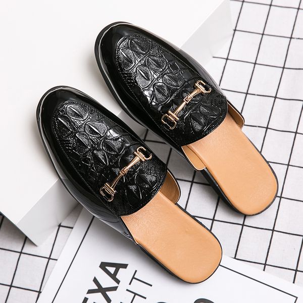 2022 mullers leather half-wrapped flat soled horsebit slippers italian classic fairy summer leisure wear mules sandals outside genuine leath, Black
2022 mullers leather half-wrapped flat soled horsebit slippers italian classic fairy summer leisure wear mules sandals outside genuine leath, Black