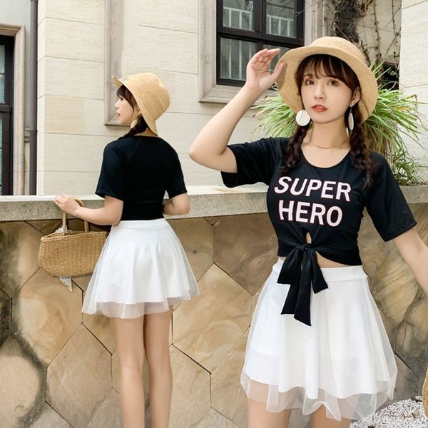 student split girl short sleeves show thin chest gathered skirt beach bikini spring swimsuit, Black;white
student split girl short sleeves show thin chest gathered skirt beach bikini spring swimsuit, Black;white