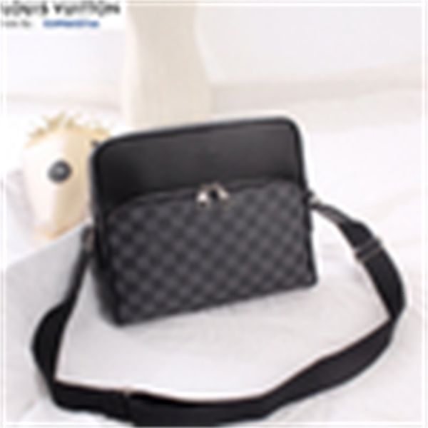 designer luxury m41408 black grid men handbags shoulder messenger bags totes iconic cross body bags handles clutches evening brand
designer luxury m41408 black grid men handbags shoulder messenger bags totes iconic cross body bags handles clutches evening brand