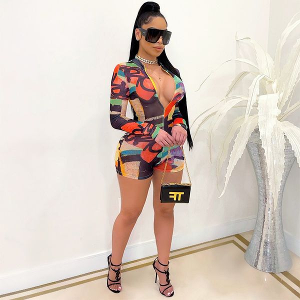 fashion multi print zip up workout romper plus size mesh playsuit long sleeve short jumpsuit women party club wear, Black;white
fashion multi print zip up workout romper plus size mesh playsuit long sleeve short jumpsuit women party club wear, Black;white