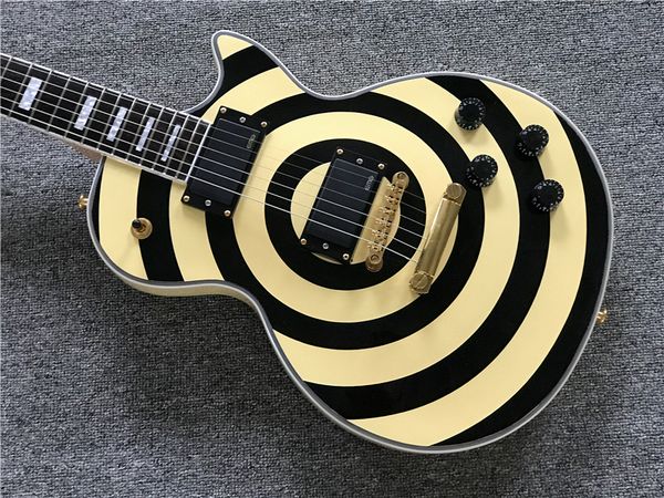 gold zakk wylde ink on back of headstock, electric guitar upgraded black ring switch, wylde bullseye black & cream emg
gold zakk wylde ink on back of headstock, electric guitar upgraded black ring switch, wylde bullseye black & cream emg