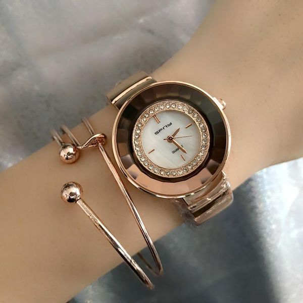 wristwatches 2021 arrival crystal glass mirror quartz watch personality bamboo type alloy steel belt female fashion 3 colors, Slivery;brown
wristwatches 2021 arrival crystal glass mirror quartz watch personality bamboo type alloy steel belt female fashion 3 colors, Slivery;brown