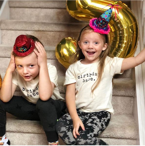 2021 new fashion toddler kids boys summer t-shirt girls short sleeve t shirt children cute tee 1-8 year, White;black
2021 new fashion toddler kids boys summer t-shirt girls short sleeve t shirt children cute tee 1-8 year, White;black