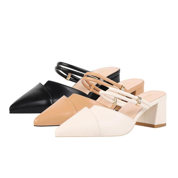 size 41-42 women slippers 2021 spring and summer pointed thick heel high sandals female ladies single shoes, Black
size 41-42 women slippers 2021 spring and summer pointed thick heel high sandals female ladies single shoes, Black