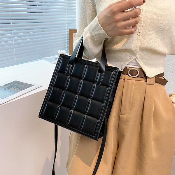 evening bags fashion design pressure grid messenger bag 2021 trendy autumn hand for women solid color shopping ladies shoulder
evening bags fashion design pressure grid messenger bag 2021 trendy autumn hand for women solid color shopping ladies shoulder