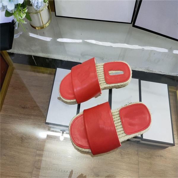 2021 new casual slippers anti slip and wear-resistant korean style home comfortable women's shoes, Black
2021 new casual slippers anti slip and wear-resistant korean style home comfortable women's shoes, Black