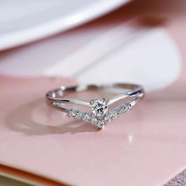 wedding rings trendy style crystal fashion show elegant temperament jewelry womens girls white color filled ring, Slivery;golden
wedding rings trendy style crystal fashion show elegant temperament jewelry womens girls white color filled ring, Slivery;golden