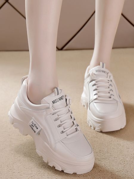 outdoors fashion ladies old daddy shoes women casual breathable thick bottom heightening sports running female outdoor jogging walking
outdoors fashion ladies old daddy shoes women casual breathable thick bottom heightening sports running female outdoor jogging walking