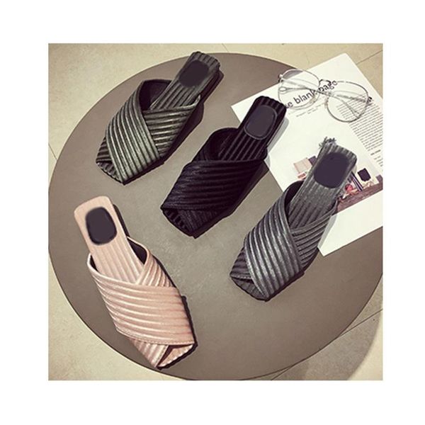 slippers female summer 2021 outing wear ladies fashion baotou flat bottom females sandals elegant woman dress slides shoes, Black
slippers female summer 2021 outing wear ladies fashion baotou flat bottom females sandals elegant woman dress slides shoes, Black