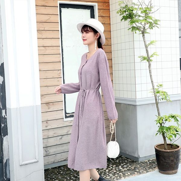 fashion long sweater women fall/winter over the knee french lazy wind knitted thinning age-reducing dress female 210520, Black;gray
fashion long sweater women fall/winter over the knee french lazy wind knitted thinning age-reducing dress female 210520, Black;gray