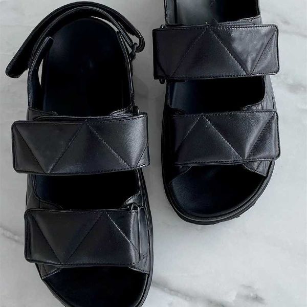sandals woman shoes dad summer hook casual women flat 2021 sandalias mujer fashion black
sandals woman shoes dad summer hook casual women flat 2021 sandalias mujer fashion black