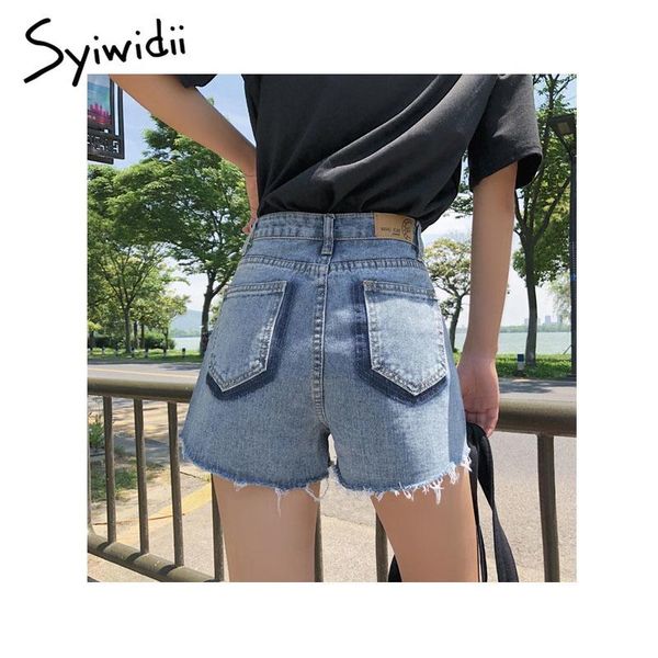 women's shorts vintage high waist crimping denim women 2021 korean style casual jeans summer short pants, White;black
women's shorts vintage high waist crimping denim women 2021 korean style casual jeans summer short pants, White;black