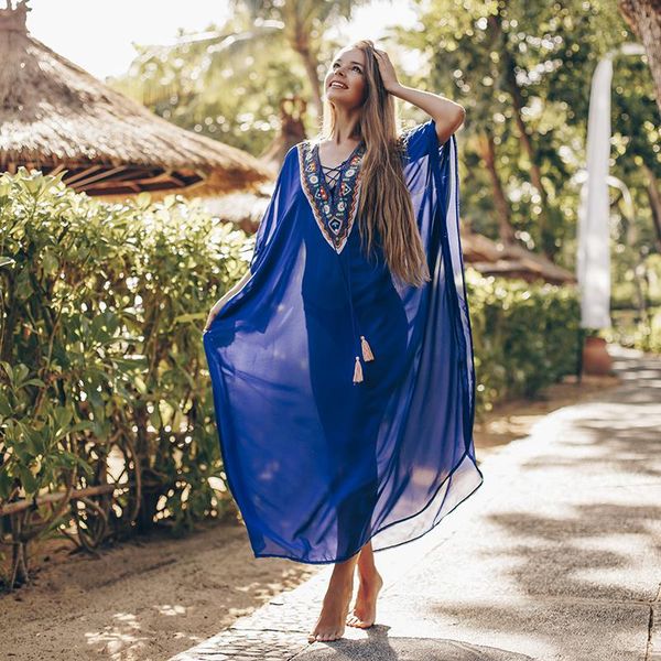 embroidery long dress oversize beach cover up chiffon swimsuit sarong 2021 tunic for bathing suit women's swimwear, White;black
embroidery long dress oversize beach cover up chiffon swimsuit sarong 2021 tunic for bathing suit women's swimwear, White;black