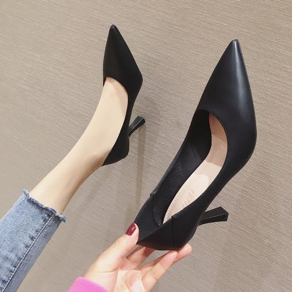 dress shoes women fashion pointed toe pumps leather high heels comfort soft material wedding party 5.5/7.5cm heel height, Black
dress shoes women fashion pointed toe pumps leather high heels comfort soft material wedding party 5.5/7.5cm heel height, Black