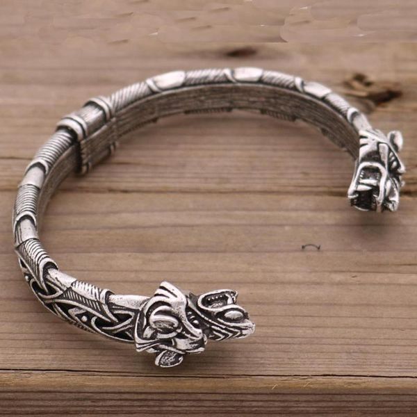bangle 1pcs wolf head bracelet viking and for men women talisman jewelry with gift bag, Black
bangle 1pcs wolf head bracelet viking and for men women talisman jewelry with gift bag, Black